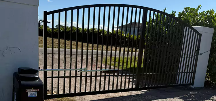 Driveway Fence Repair Avon